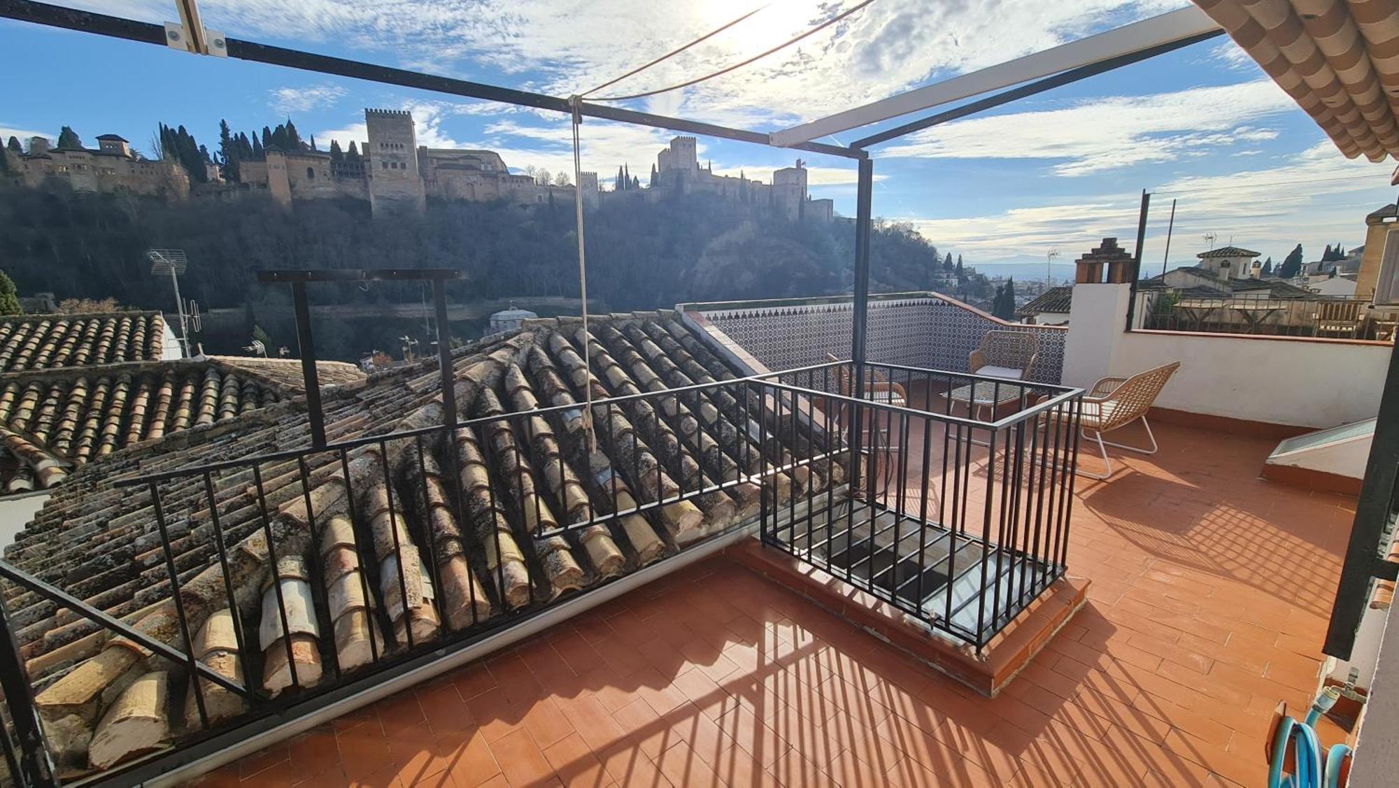 Zenit Mediterranean Suites By Florentia Homes Granada Buitenkant foto