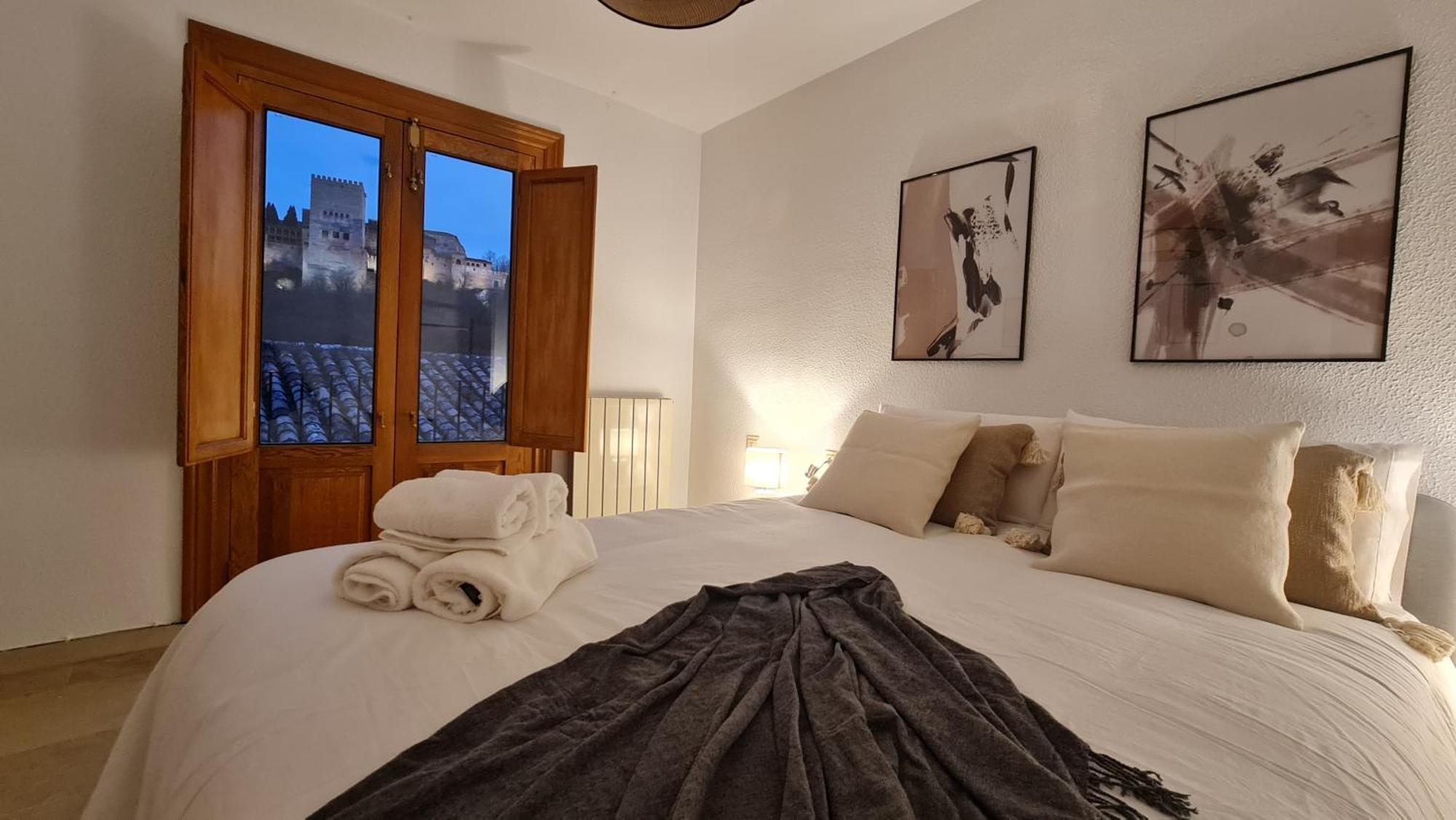 Zenit Mediterranean Suites By Florentia Homes Granada Buitenkant foto